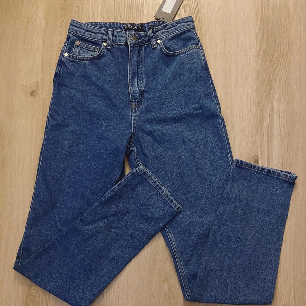 BRAND NEW mom jeans!